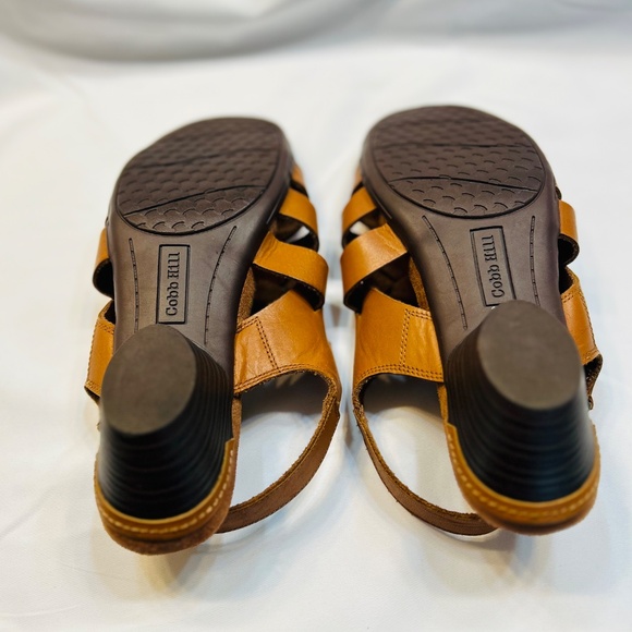 Cobb Hill Laurel Woven Slingback Sandals - Picture 5 of 7